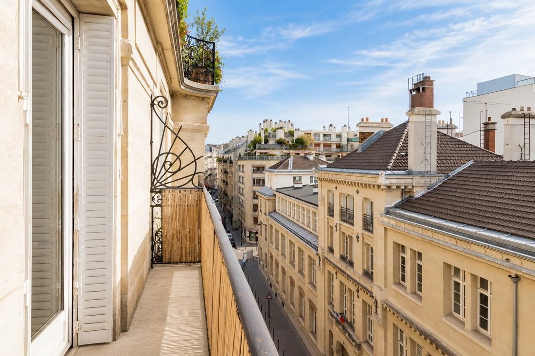 Apartment in Courcelles-Wagram, Paris 17e Arrondissement, Paris 1 - 18807006