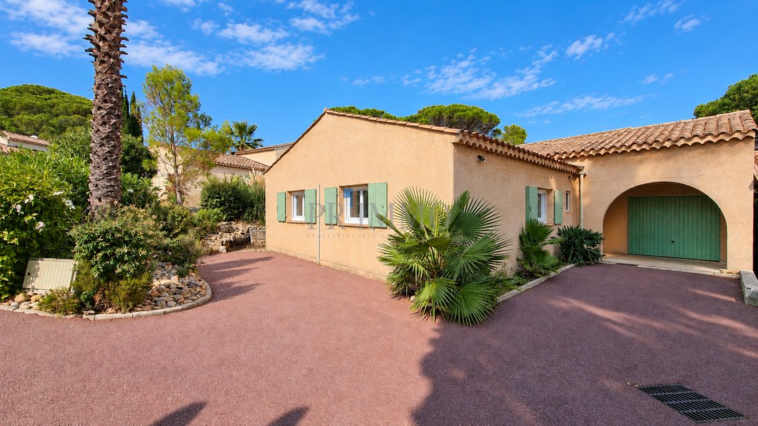 Villa in Le Dramont-Agay-Anthéor-Le Trayas, Saint-Raphaël, France 1 - 19075311