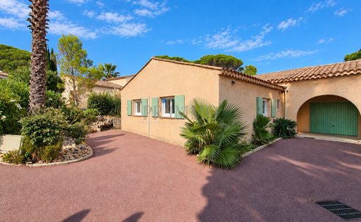 Villa in Le Dramont-Agay-Anthéor-Le Trayas, Saint-Raphaël, Frankreich 1