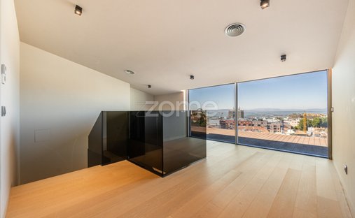 Apartment in Braga (Maximinos, Se e Cividade), Braga, Portugal 1