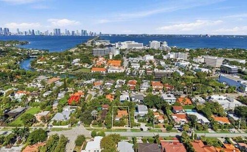 Maison à Miami Beach, Floride, États-Unis 1