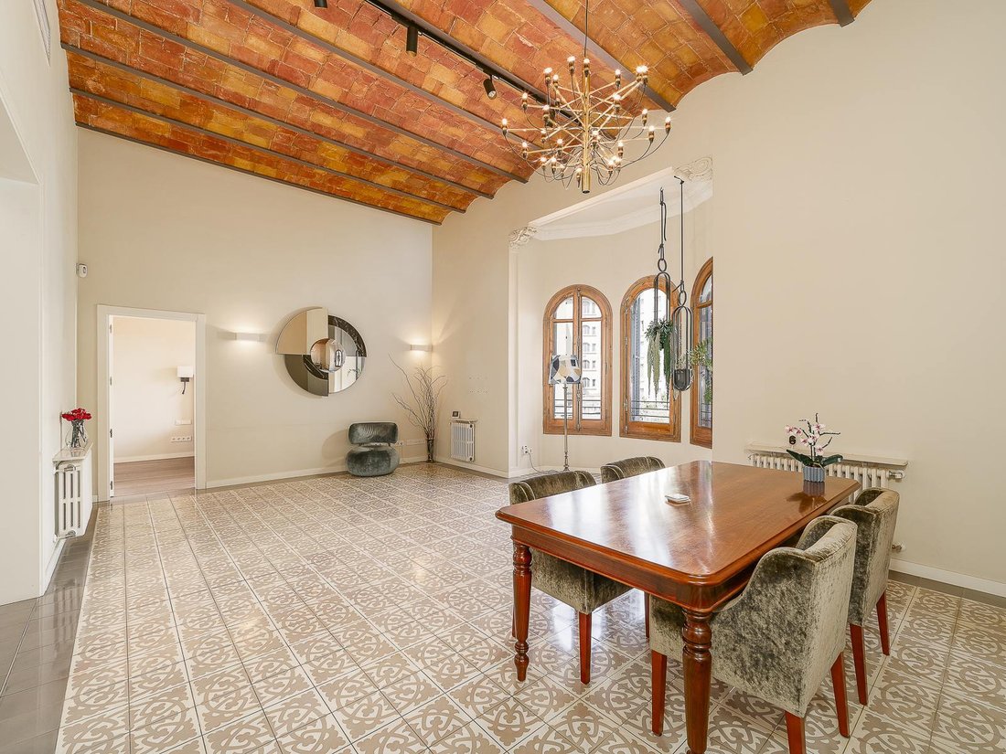 Appartement à Eixample, Barcelone, Espagne 5 - 19069845