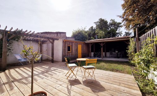 House in Le Lac-Bacalan, Bordeaux, France 1