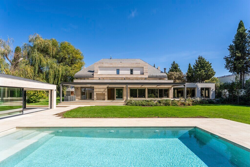 Villa in Alcobendas, Comunidad de Madrid, Spain 5 - 19075210