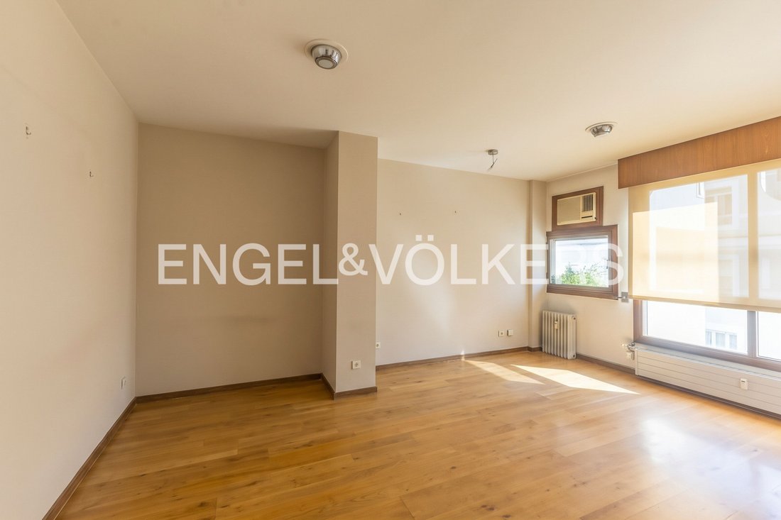 Apartment in Chamberi, Madrid, Spain 4 - 19075423