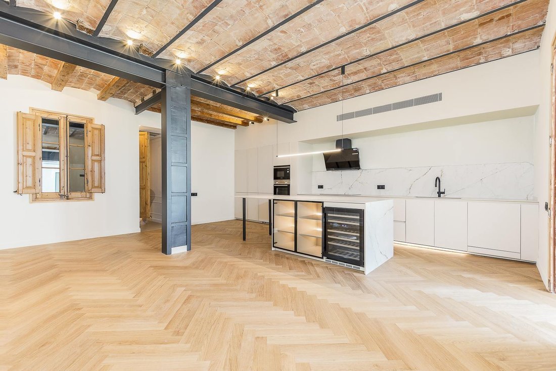 Apartment in Eixample, Barcelona, Spain 2 - 15009394