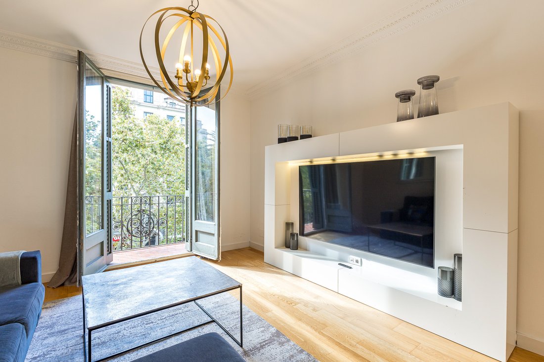Apartment in Sarrià-Sant Gervasi, Barcelona, Spain 2 - 19074980