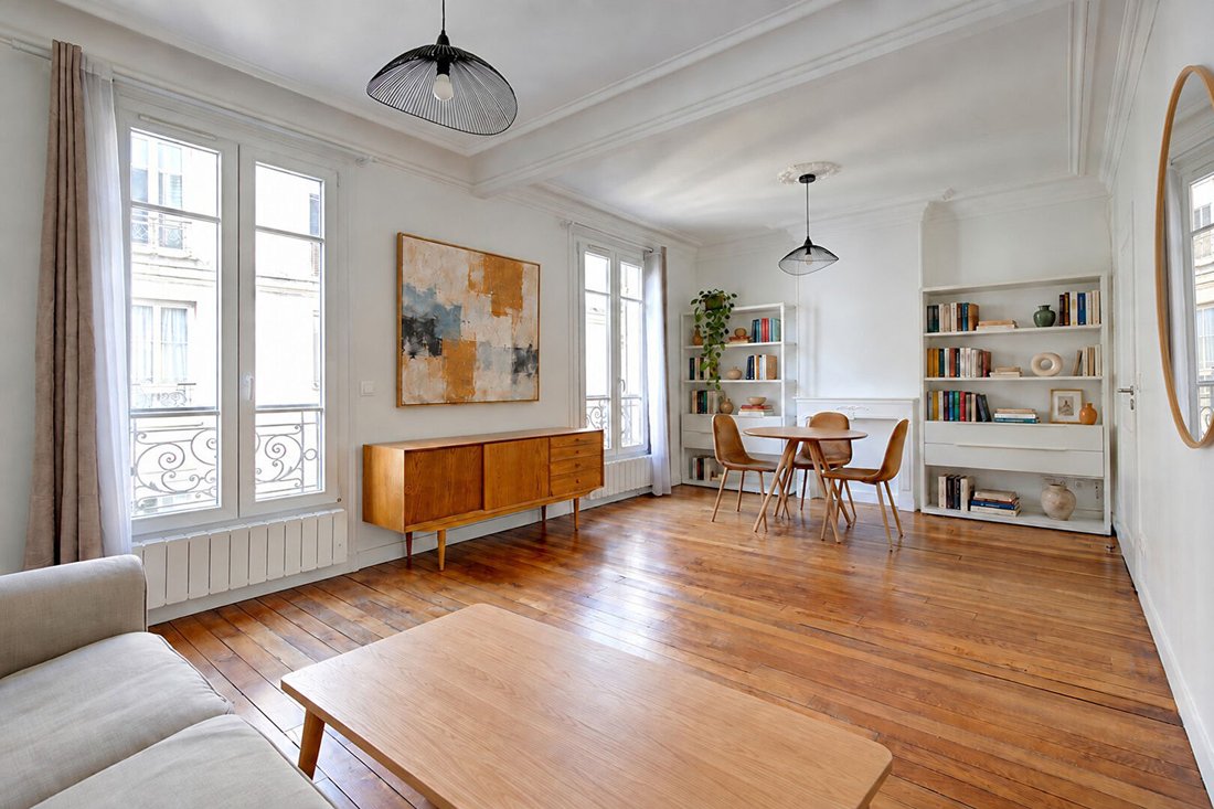 Apartment in La Fourche-Guy Môquet, Paris 17e Arrondissement, Paris 1 - 19071794