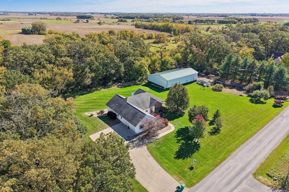 House in Sun Prairie, Wisconsin, United States 2 - 19073561