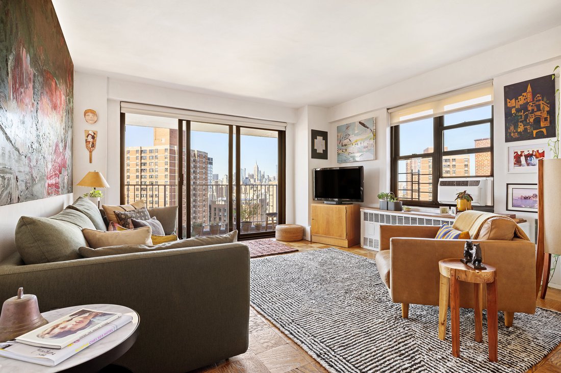 Co Op in New York, New York, United States 1 - 19075133