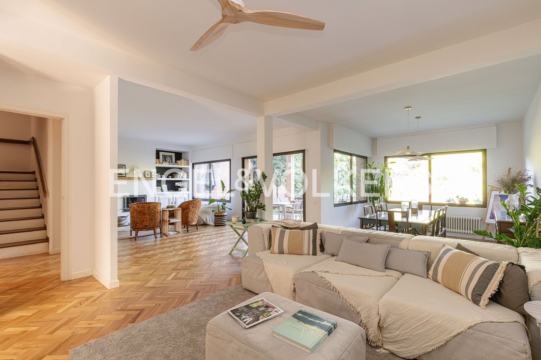 Casa a Las Rozas de Madrid, Madrid, Spagna 2 - 19075360
