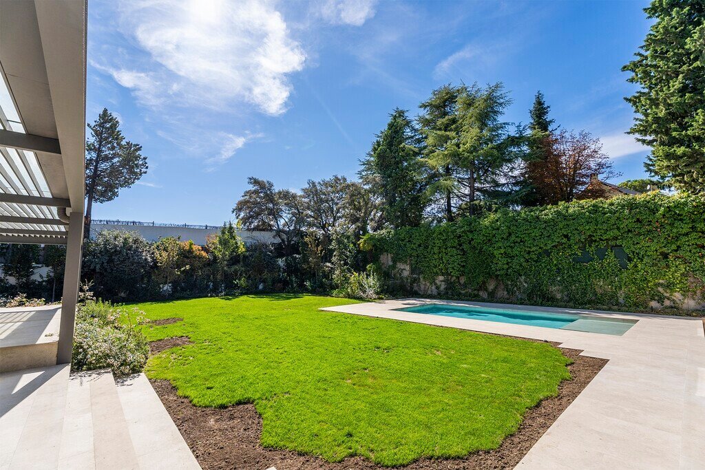 Villa in Alcobendas, Comunidad de Madrid, Spain 2 - 19075210