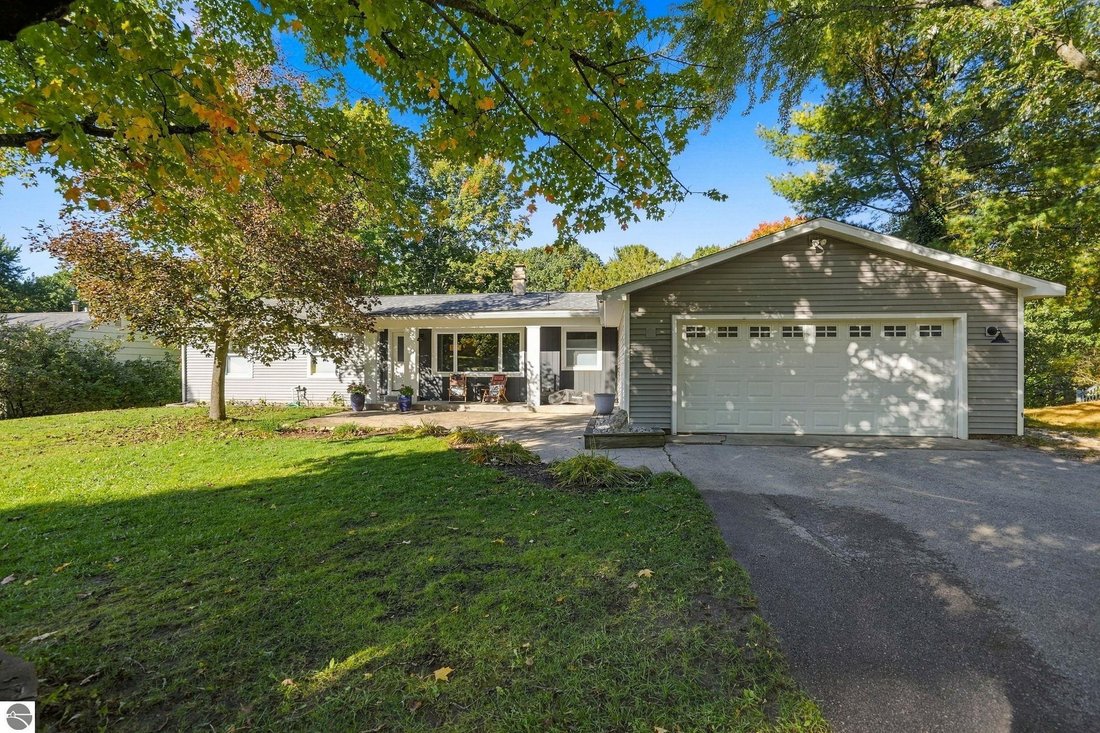 House in Traverse City, Michigan, United States 1 - 19071760