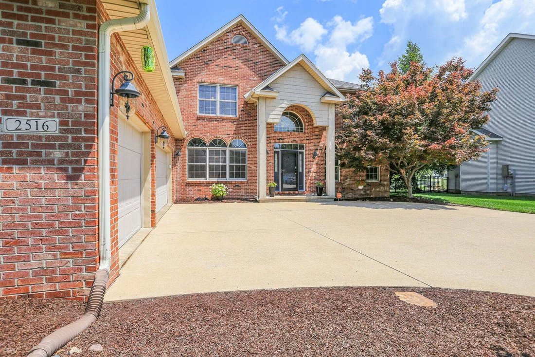 House in Champaign, Illinois, United States 4 - 19074472