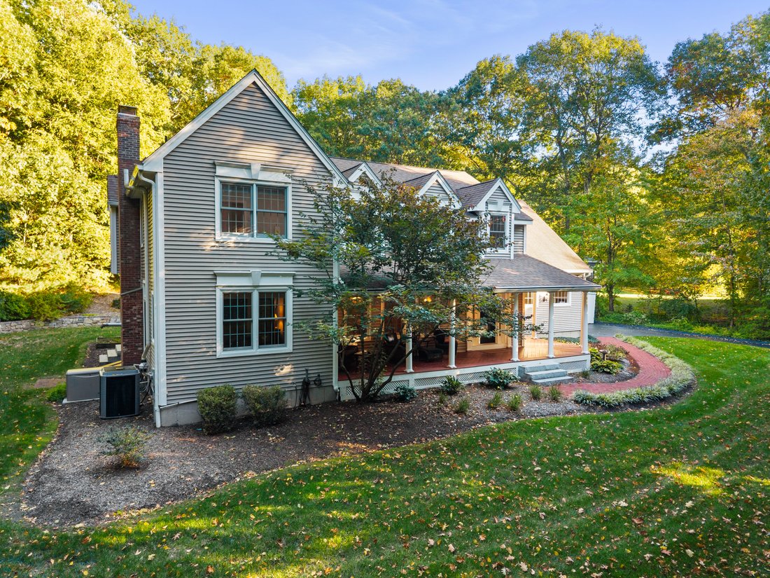 Maison à Burlington, Connecticut, États-Unis 1 - 19073029