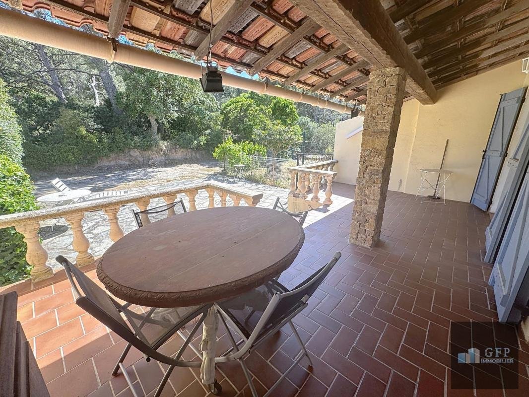 Villa à Carqueiranne, Provence-Alpes-Côte d'Azur, France 4 - 19071128