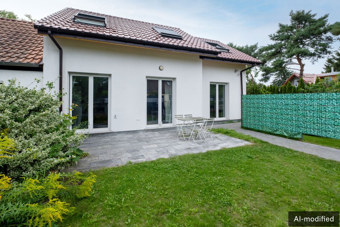 House in Berlin, Berlin, Germany 2 - 19072539