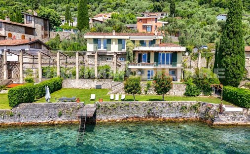 Villa in Gargnano, Lombardei, Italien 1