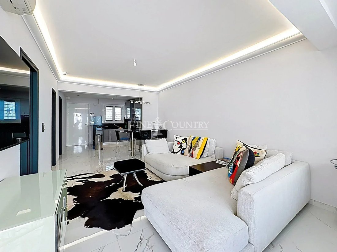 Wohnung in Cannes, Provence-Alpes-Côte d'Azur, Frankreich 1 - 15593014