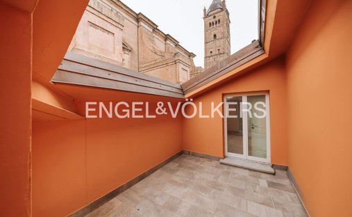 Penthouse in Centro Storico, Bologna, Italy 1