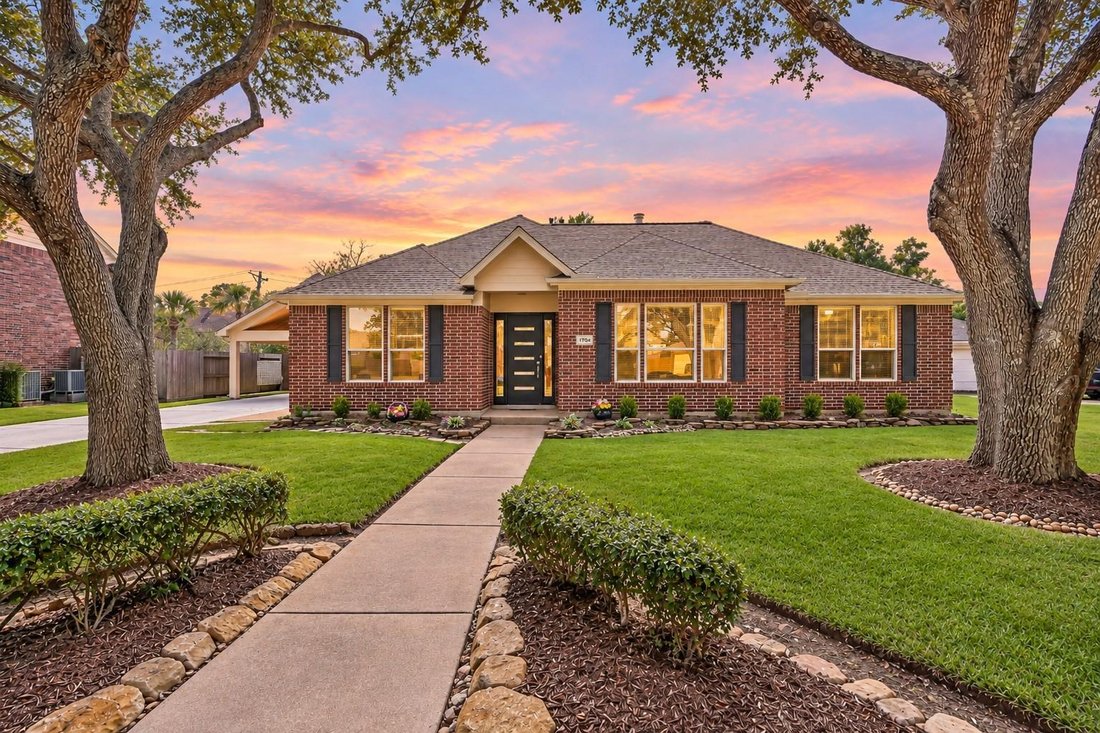 Casa a Friendswood, Texas, Stati Uniti 1 - 19074998