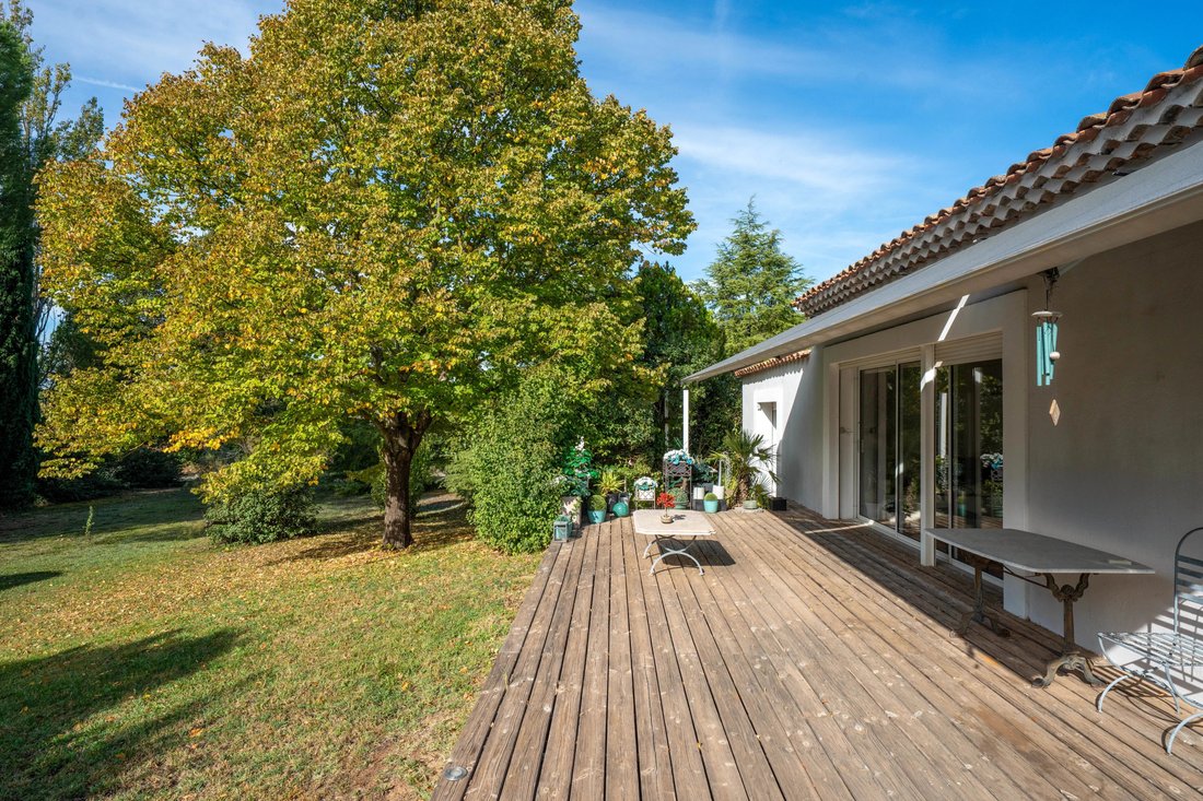 Domaine à Vieux Lille, Lille, France 3 - 18948264