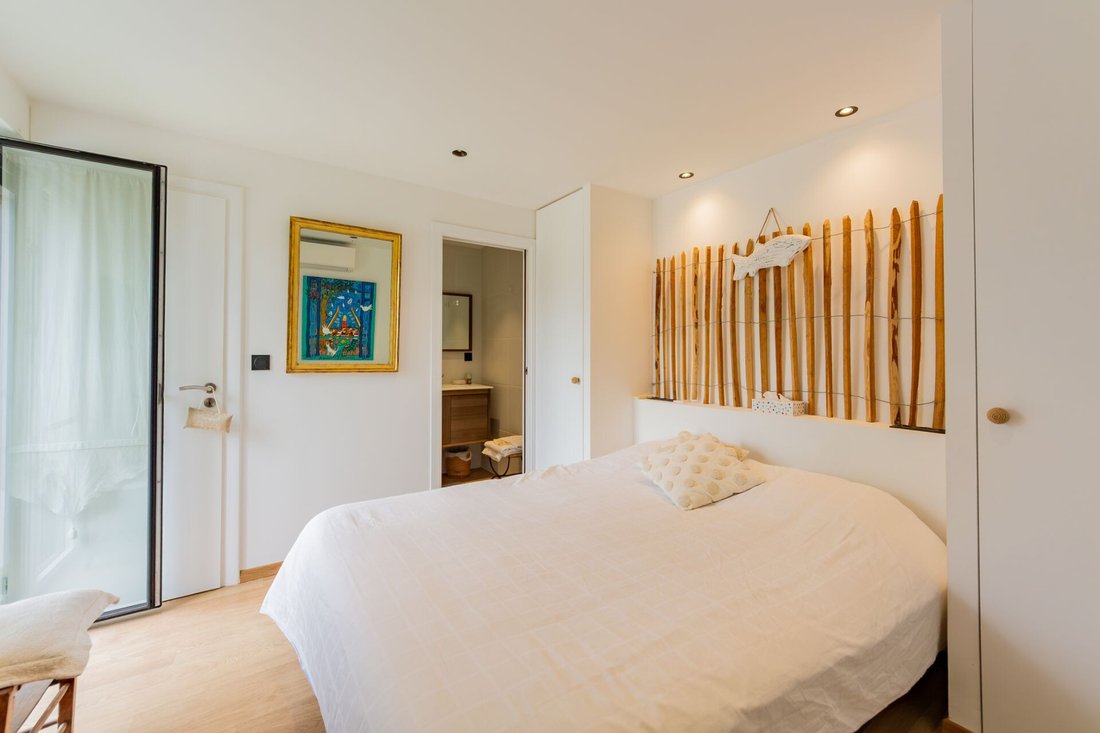 Villa in Ville-Les Saquedes-Le Bouillonnet, Sainte-Maxime, France 2 - 19070760