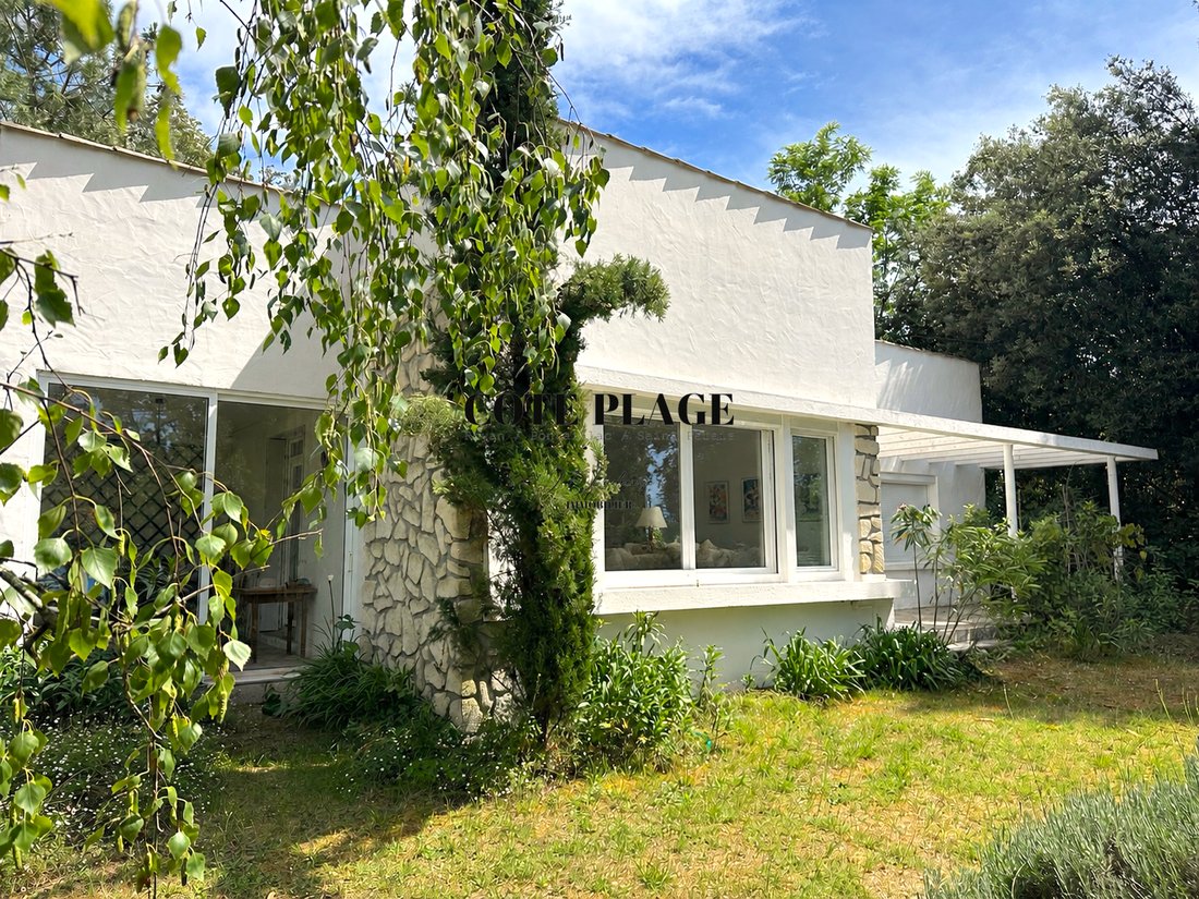 Maison à Saint-Palais-sur-Mer, Nouvelle-Aquitaine, France 2 - 18092452