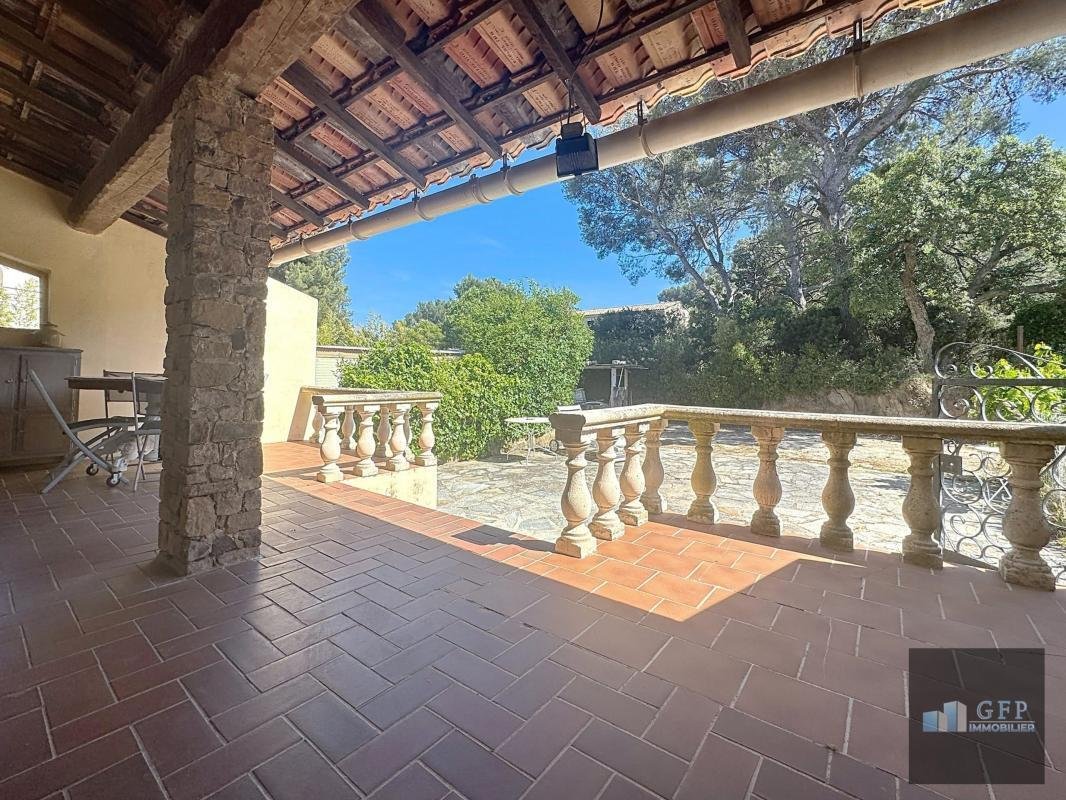 Villa à Carqueiranne, Provence-Alpes-Côte d'Azur, France 3 - 19071128
