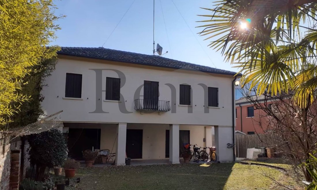 Villa a Duomo - Piazza dei Signori, Treviso, Italia 1 - 16555625