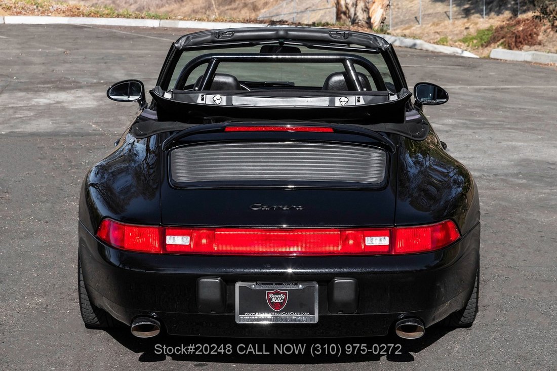 Porsche 993 in Los Angeles, CA 5 - 19070635
