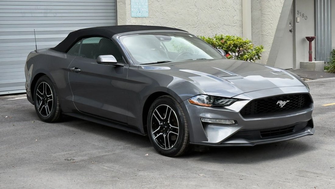 Cabriolet in Miami, FL, United States 1 - 19072081
