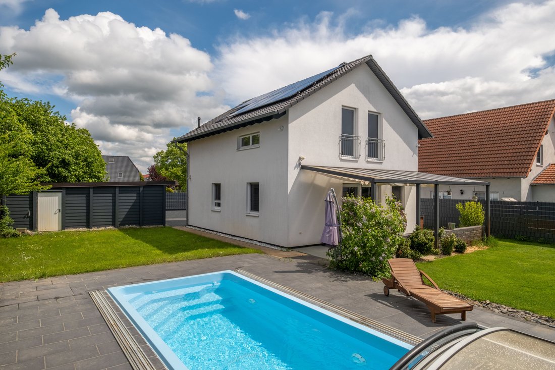 House in Brieselang, Brandenburg, Germany 1 - 19070217