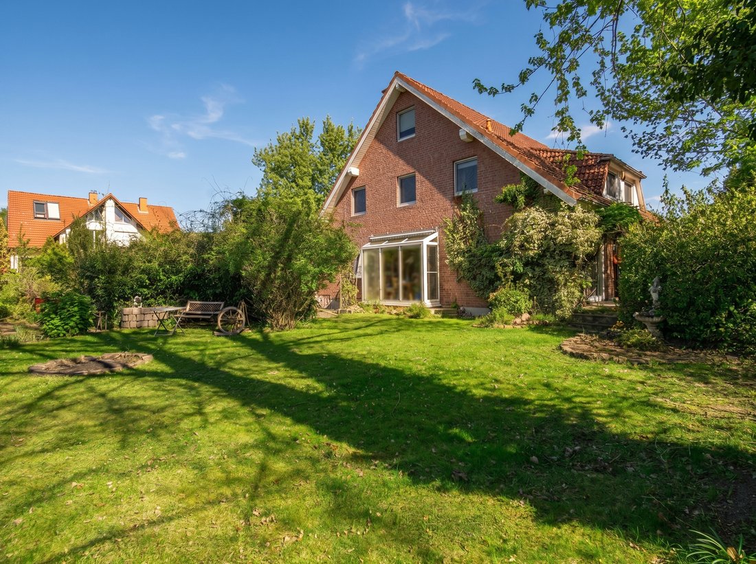House in Potsdam, Brandenburg, Germany 1 - 19073031