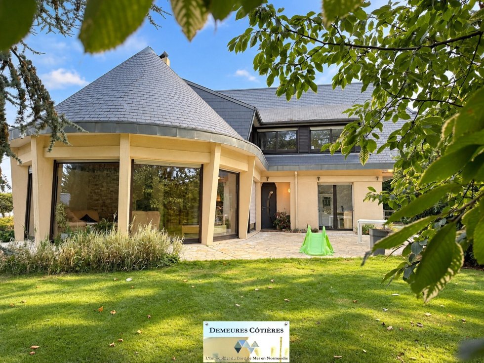 Estate in Rolleville, Normandy, France 1 - 19071032