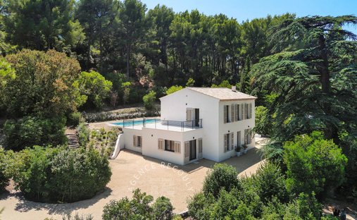 Casa a Periferia, Cassis, Francia 1