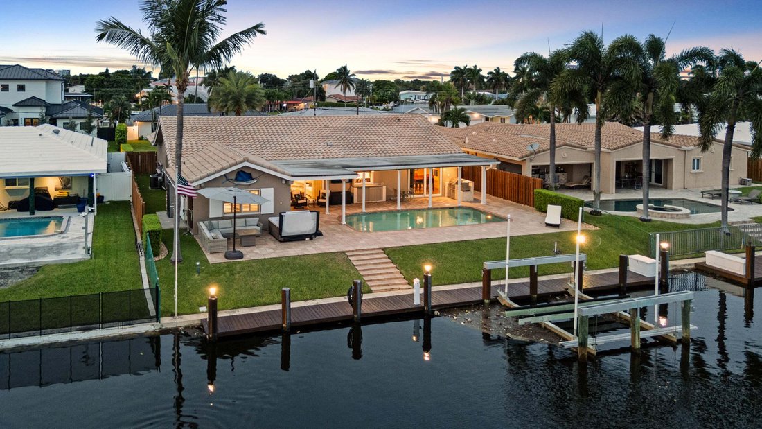 Maison à Pompano Beach, Floride, États-Unis 1 - 19074668