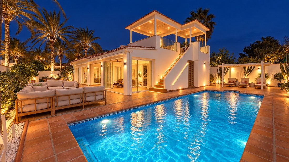 Villa a Elviria-Cabopino, Marbella, Spagna 1 - 19073967