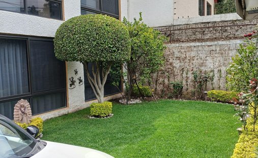 House in Naucalpan de Juárez, State of Mexico, Mexico 1