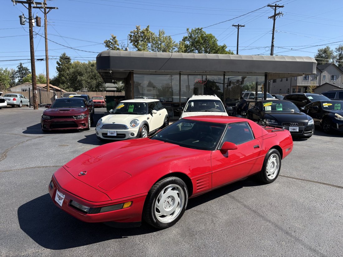 Cabriolet in Englewood, CO, United States 2 - 19070017