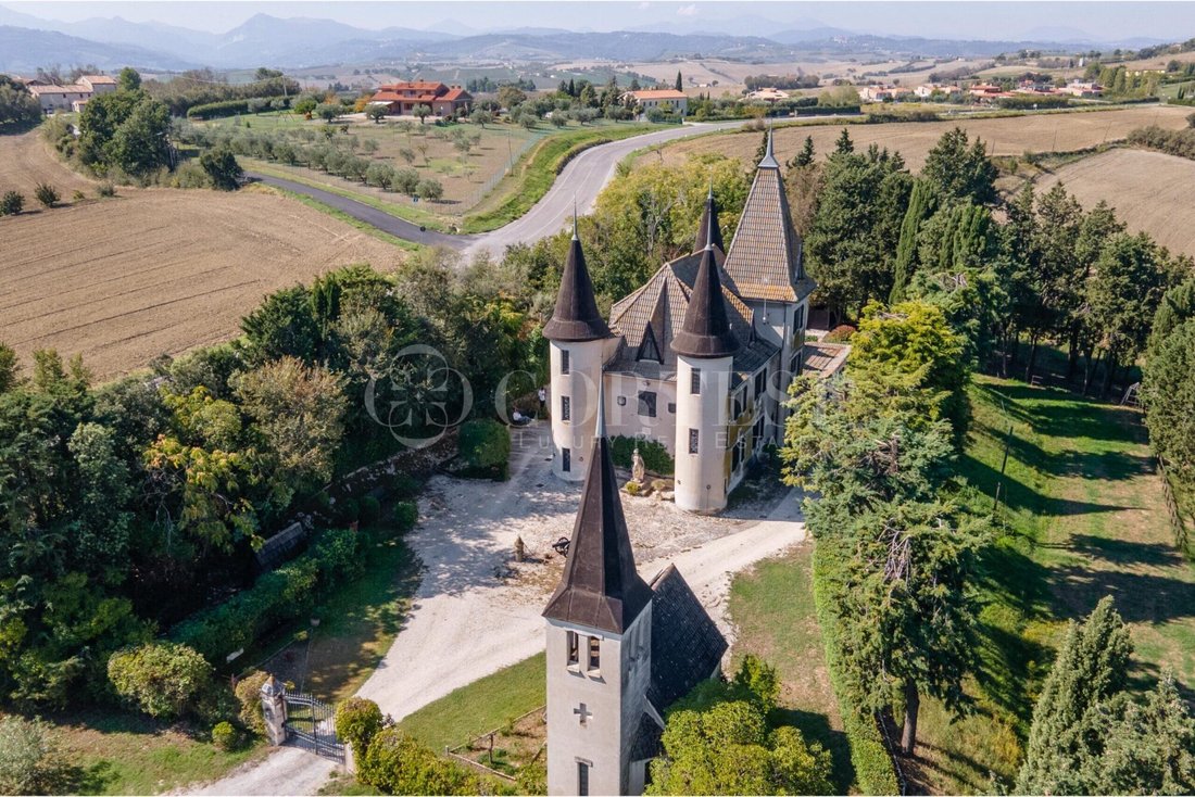 Villa in San Marcello, Marche, Marche, Italy 2 - 19073771