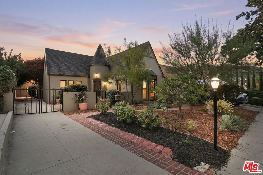 House in Glendale, California, United States 1 - 19073509