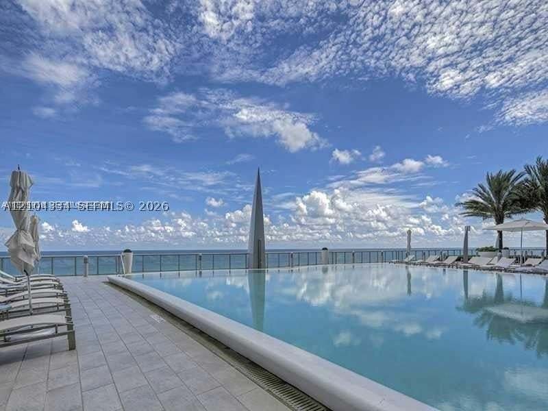 Condominio en Golden Beach, Florida, Estados Unidos 1 - 19074226