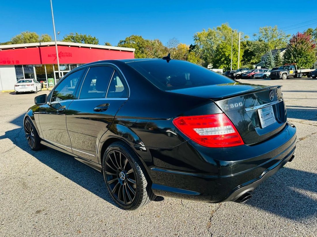 Sedan in Kentwood, MI, United States 3 - 19072031