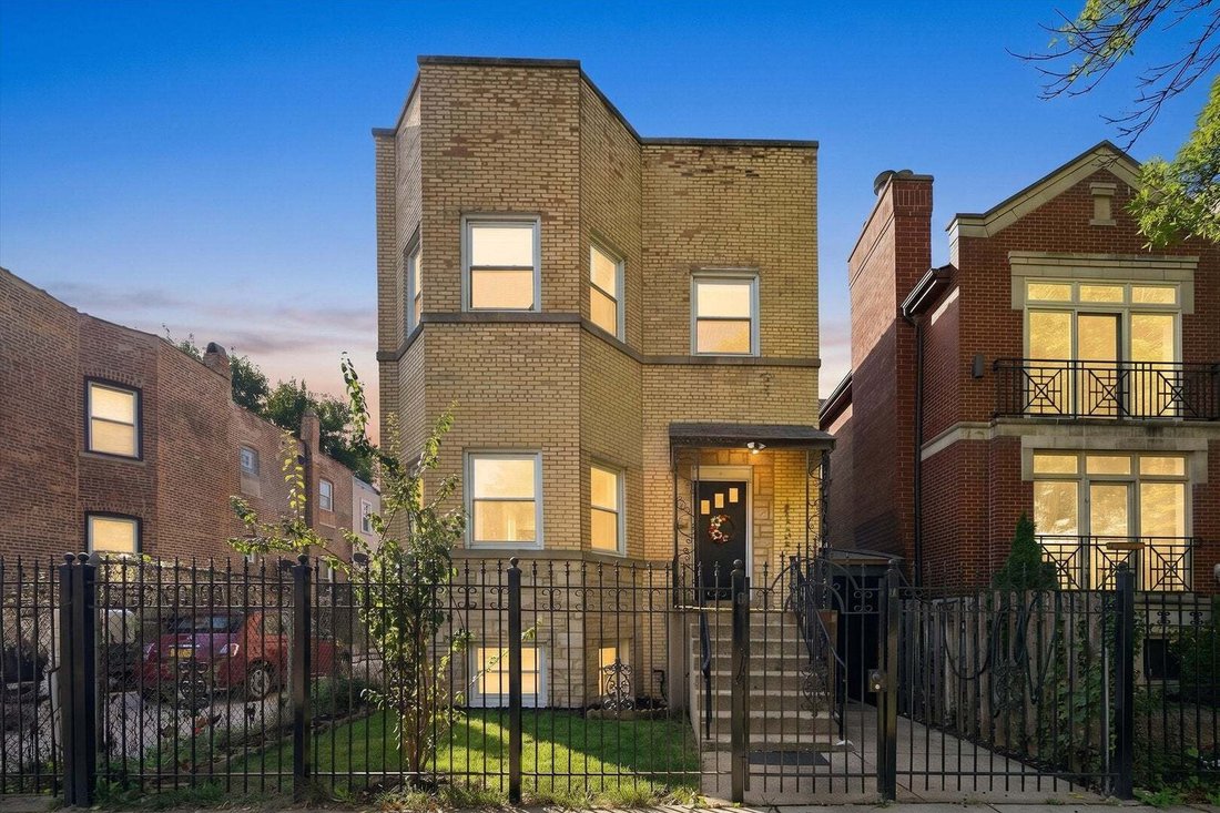 Chicago, Illinois, United States 1 - 19074589
