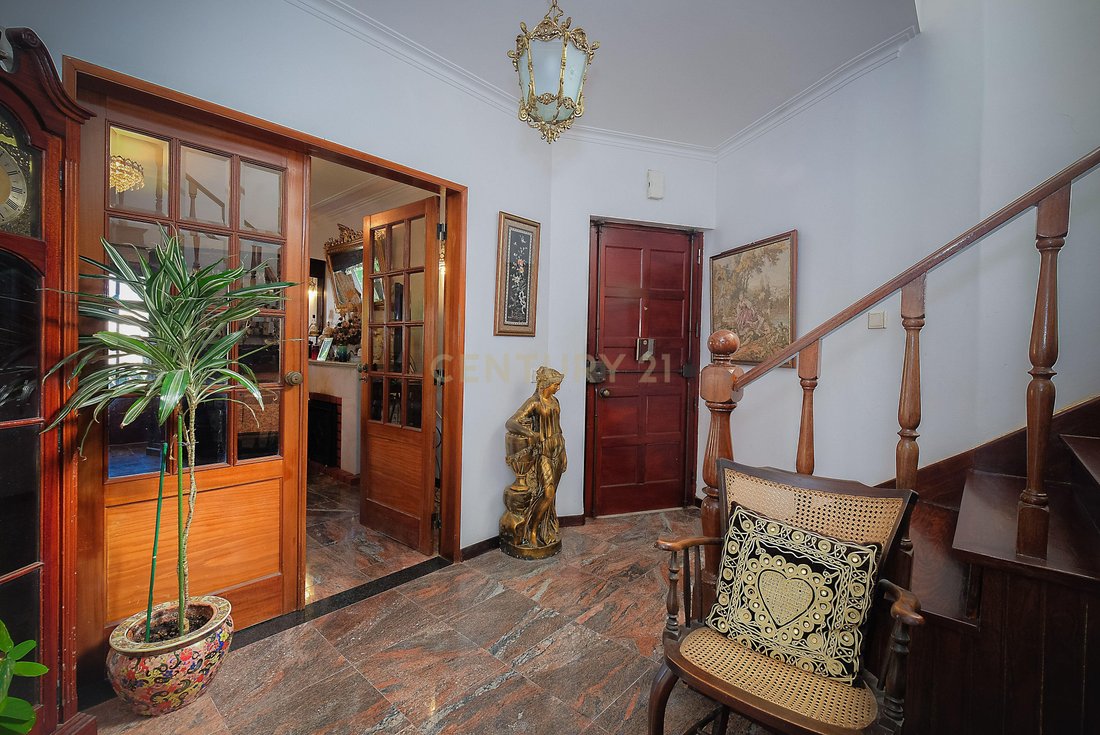 Villa in Carcavelos e Parede, Lisbon, Portugal 3 - 19075078