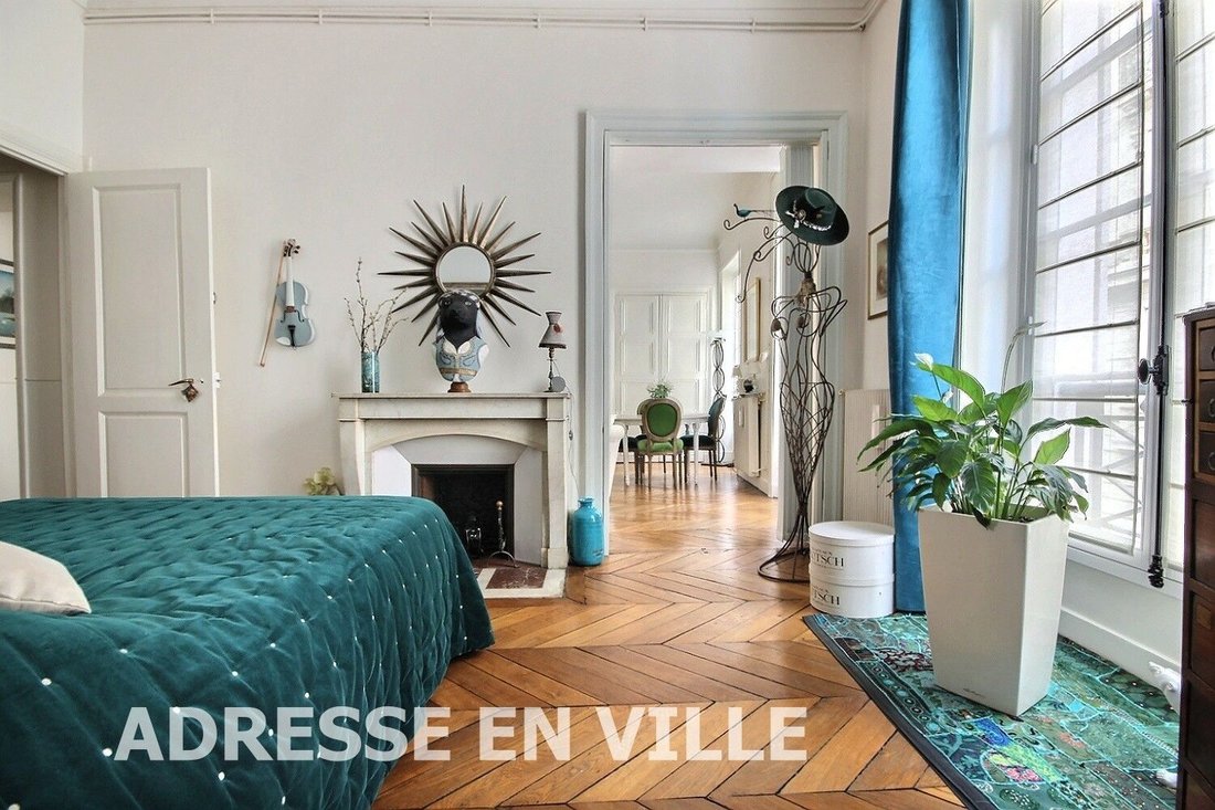 Appartement à Saint Philippe du Roule, Paris 8e Arrondissement, Paris 5 - 19075064