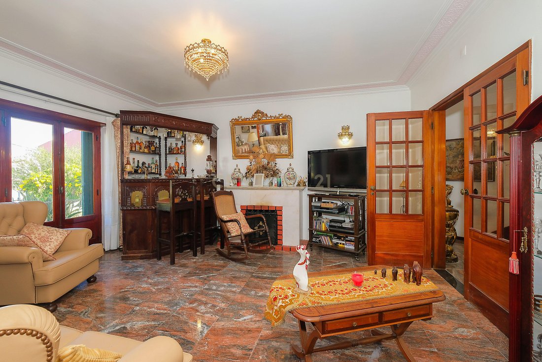 Villa in Carcavelos e Parede, Lisbon, Portugal 5 - 19075078