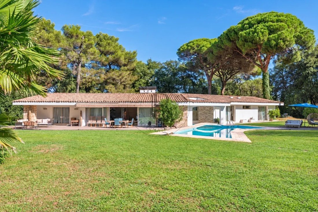 Villa in Mougins, Provence-Alpes-Côte d'Azur, Frankreich 1 - 17719181