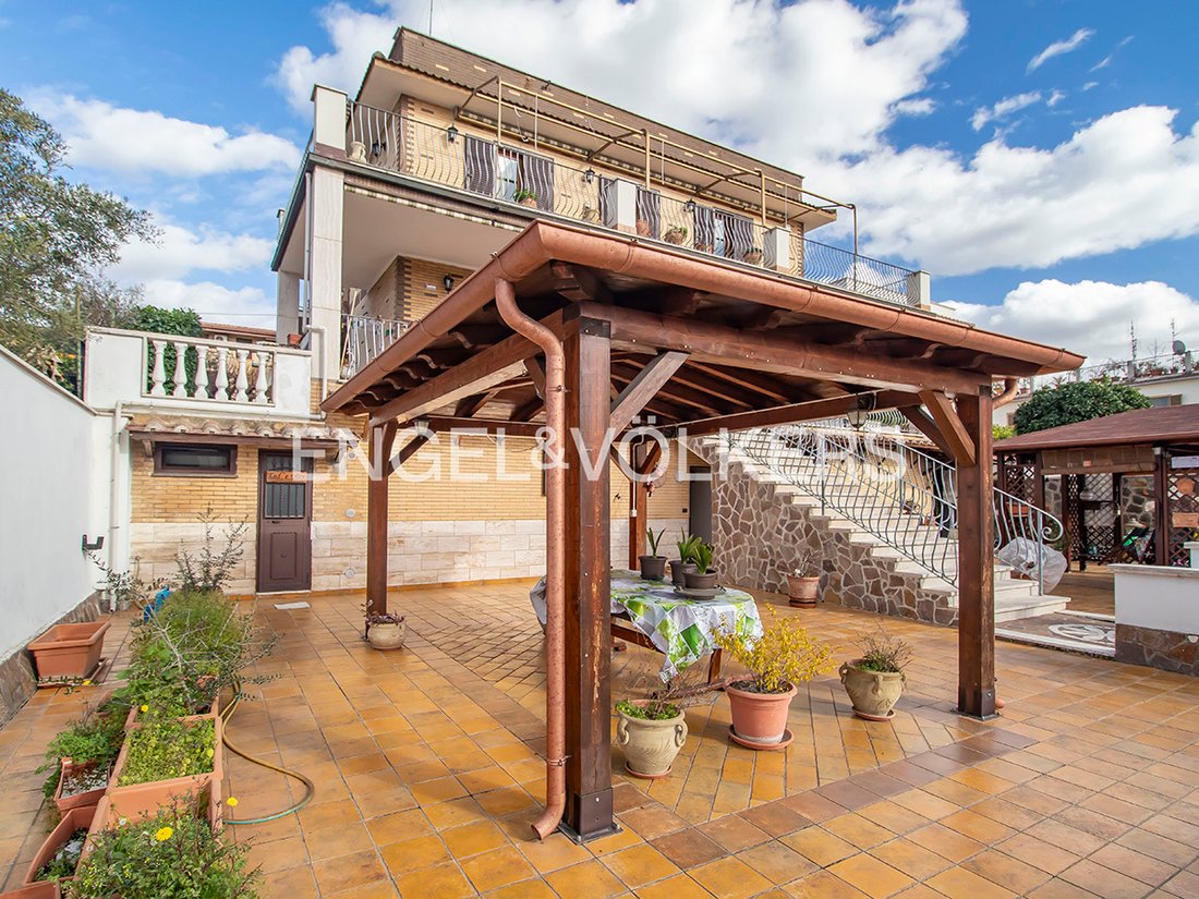 House in Tor Vergata - Giardinetti, Rome, Italy 1 - 19072704